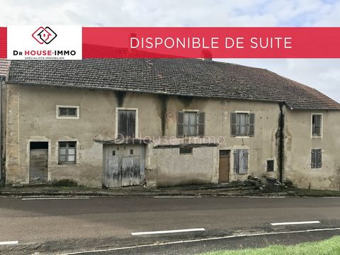 BACK IN STOCK House to renovate, with great potential!! You can arrange this property according to your convenience, by creating housing or in a single dwelling of 250 m2 It is located in a small quiet village close to all amenities: doctors, schools...