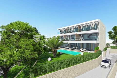 Two-story, comfortable, three-room apartment in a new high-standard building with a swimming pool, located in an excellent position, only 50 m from the sea with an unobstructed view. The total area of the apartment is 141.6 m2, of which the closed pa...