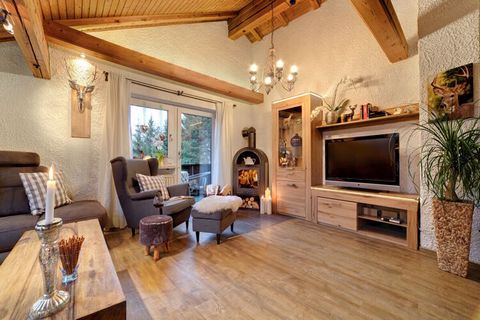 Appartement de vacances moderne de style chalet. Emplacement central et calme, WiFi gratuit