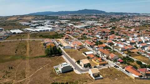 As urban areas continue to expand, residential demand increases. However, finding suitable land for the construction of small buildings with several apartments can be a challenge! Therefore, I come to present you this plot of 500m2, in Trajouce, muni...