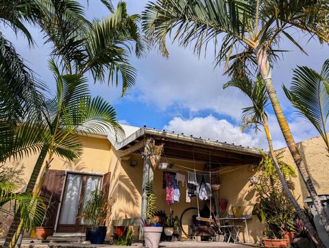 Eine außergewöhnliche Gelegenheit bietet sich Ihnen am Berg! Diese Villa vom Typ F4 verfügt über eine schöne Terrasse, auf der Sie mit Blick auf die Sonne leben können. Ihr Immobilienmakler steht Ihnen bei Fragen gerne zur Verfügung. Virtueller Rundg...