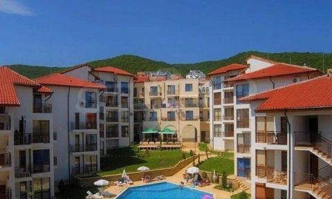 SUPRIMMO agency: ... Stylishly and qualitatively furnished one-bedroom apartment for sale in Sveti Vlas. Top location - 100 meters from the port and the center of the resort. We present to you an individually furnished property with 1 bedroom, locate...