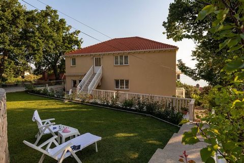 Apartments Belenum are located in a picturesque little place called Plat, this accommodation is a perfect place for a countryside retreat as they are situated in a peaceful rural inland area with intact nature. Property offers free private parking wi...