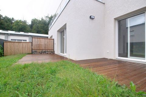 Appartement neuf de type 5 avec terrasse et jardin