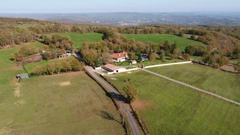 VILLA DE LUXE 350 M² AVEC 17 HECTARES DANS LE TARN