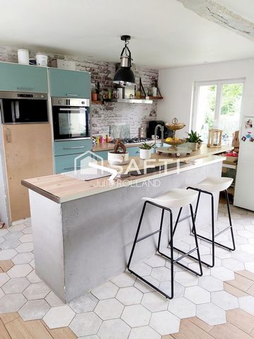 Maison style longère avec garage et jardin