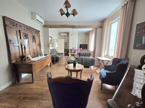 Corps de ferme 4 chambres jardin dependance grange