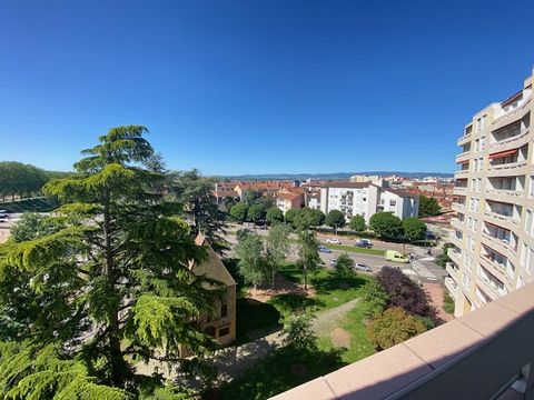 A VENDRE Résidence la Chapelle APPARTEMENT T6 ROANNE BORD DE LOIRE 42300