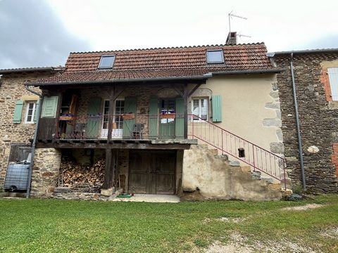 ?? Maison en pierre  120 m²  Saint-Laurent-les-Tours  154 000 