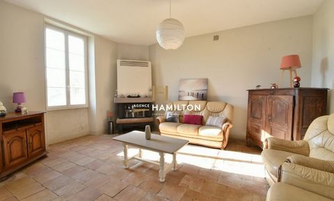 MAISON DE HAMEAU EN PIERRE AVEC TERRAIN ATTENANT ET GARAGE