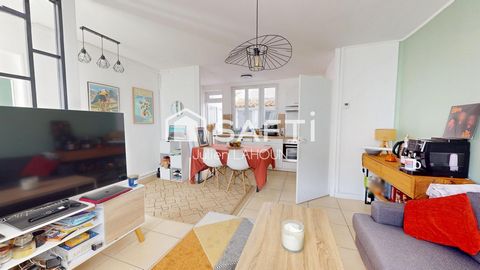 Maison de ville, 2 chambres et bureau proche François 1er