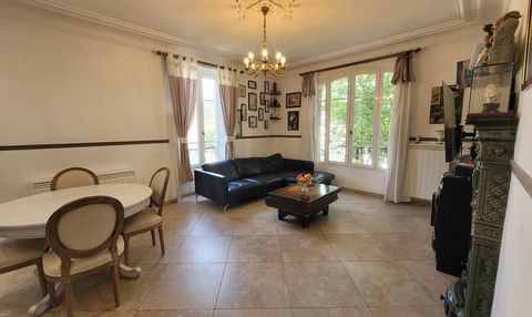 Appartement duplex de caractère avec jardin privatif - Arpajon centre