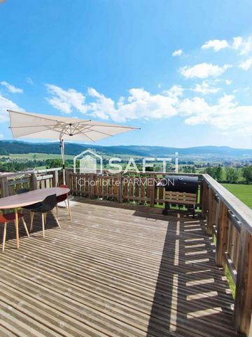 À vendre, belle maison de 110 m² située dans un quartier paisible, à proximité de l’axe frontalier.