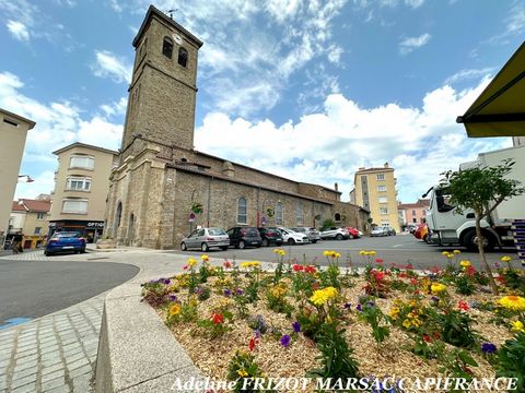 IMMEUBLE CHAZELLE SUR LYON - 1 APPARTEMENT - 1 LOCAL COMMERCIAL -