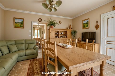 Dpt Cher (18), à vendre CHATEAUMEILLANT maison P5 de 98 m² - Terrain de 818,00 m²