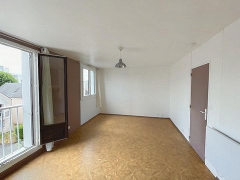 Studio exposé sud avec place de parking privé