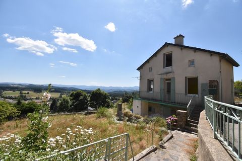 Maison à vendre 5 pièces SAINT AGREVE (07)