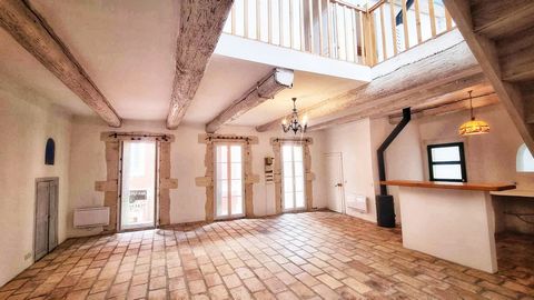 MAISON DE VILLAGE AVEC LOCAL COMMERCIAL