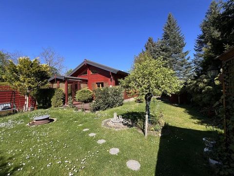 Dit charmante vakantiehuis in Schildau biedt alles wat uw hartje begeert. Met 3 kamers en een bewoonbare oppervlakte van 55 m² is het ideaal voor natuurliefhebbers en rustzoekers. De blokhut is in topconditie en maakt indruk met zijn rustige ligging ...