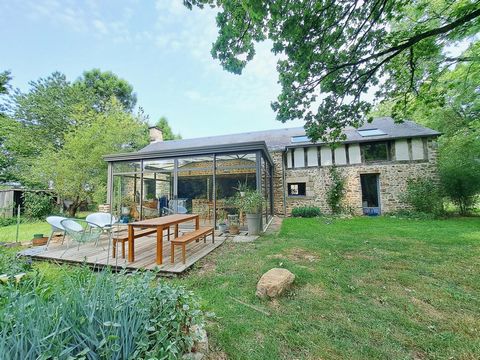Maison 4 chambres, dépendance, 4 hectares, rivière