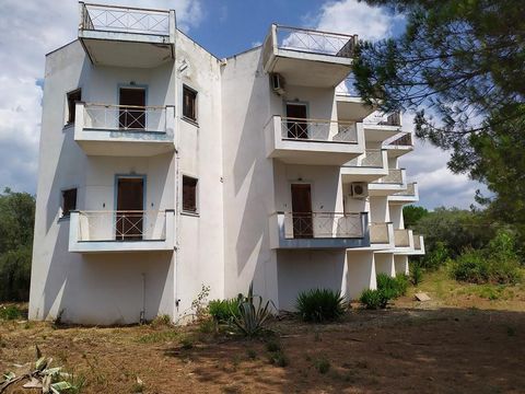 Kouvela- Beach of the Municipality of Echinaion, prefecture of Fthiotida. For sale a tourist accomodation of 360 sq.m. which located within an area of ​​5 acres. It’s a building that has 10 furnished studios of 2 floors (5 on each floor) as well as a...