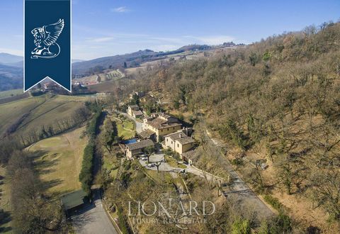 In the Umbrian countryside there is this luxury property for sale. This complex is surrounded by a wonderful 30-hectares farmstead and is composed of several agricultural buildings that measure 2,385 m2 overall. The main building is home to a high-qu...