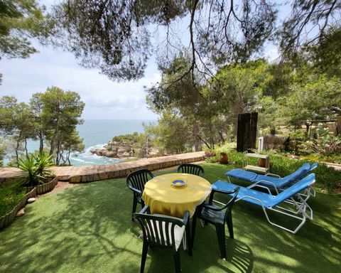 Unique and exclusive Rustic Finca on the seafront just a step away from the beach of lIllot de lAmetlla de Mar without a doubt the most paradisiacal and quiet beach on the entire Costa Dorada thanks to its restricted access for vehicles Located in a ...