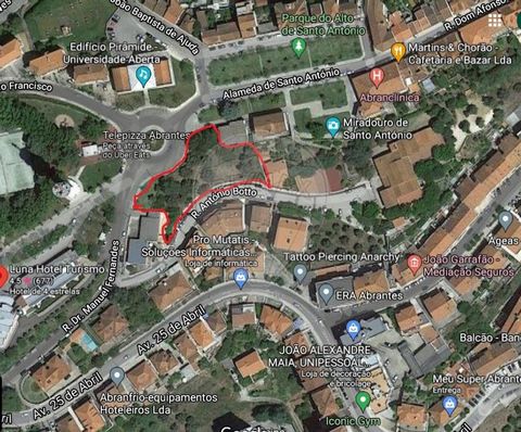 Urban land for construction located in one of the best views of the city of Abrantes, facing south. Located in a consolidated area, with an Area of 1716m2.            ;RE/MAX ID: ...