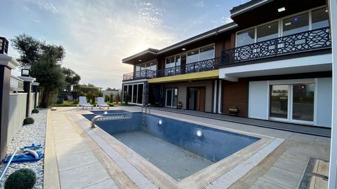 4 beds 3 baths detached villa with it excellent opportunity Didim Akbuk Side and the villa has been built on 700 sqm plot of a land.  5 minutes from Akbuk beaches. 10 minutes from Didim centre. 60 minutes from the nearest airport which is Milas Bodru...