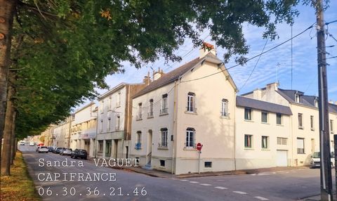 Dpt Morbihan (56), à vendre PONTIVY maison P8 de 207 m² - Terrain de 195,00 m²