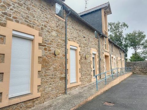 EXCLUSIVITÉ . Côtes d'Armor, 22220, Tréguier. Jo Gloaguen vous propose un appartement T2 de 50 m2 ( 44 m2 carrez ) au 1er étage d'un bel immeuble en pierres de 1995, à deux pas des commodités du centre-ville: lycée, sports, théâtre, médecins, commerc...