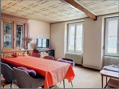 SPACIEUX APPARTEMENT AVEC ANNEXE ET JARDIN PRIVATIF