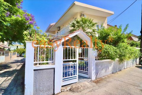 web: easyrealtyrhodes.com This residence is located in a beautiful complex of houses, in a quiet area, inside Ialysos. On foot one can go to shops and super markets and even to the sea, while the town of Rhodes is only a few minutes away by car or pu...