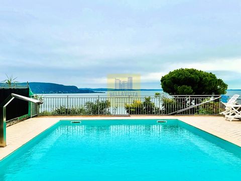 We offer for sale a villa on the hill of Maderno (BS), with swimming pool and building land. The Villa is on two floors and has a swimming pool of about 20 meters with whirlpool and waterfall. On the ground floor there is a garage and a functional ta...