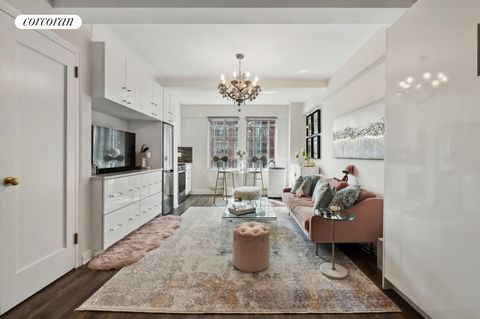 Offering panoramic views of the East River, Tudor City Park, and the iconic NYC skyline, this stunning studio sits on the equivalent of a 6th-floor perch. Nestled high above 42nd Street and First Avenue, this beautifully renovated home is pin-drop qu...