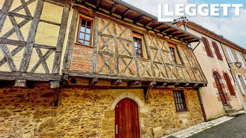 A26018SAT32 - This fully renovated townhouse, originally dating from the 1250's is situated in the centre of Cazaubon with all amenities. As soon as you enter this beautiful home you feel a sense of calm and comfort. Traditional features such as beam...