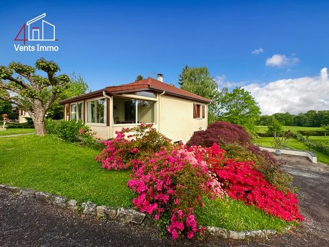 In the town of Boisseuil, only 3 minutes from the Carrefour area and access to the A20, 4 VENTS IMMO invites you to discover this charming single-storey house with multiple assets. Functional and pleasant, this property will be perfect for family lif...