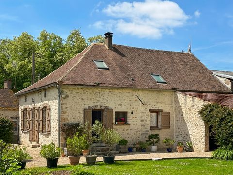 PALEY - Fermette avec garage entièrement rénovée de 138 m2 - 3 chambres - Terrain de 805 m2 - Sans travaux