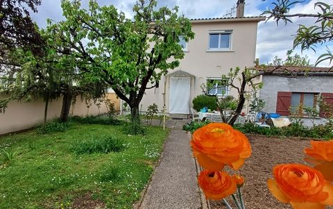 Maison à vendre 5 pièces LA COURONNE (16) + Garage sur terrain d'env 600 m2