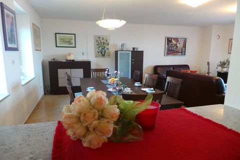 Superb Lovran Apartments with Sea Views is in Lovran located in Croatia, Visitors to Lovran can enjoy exploring the town's historic Old Town, relaxing on its pebble beaches, and sampling delicious Croatian cuisine at local restaurants and cafes. Lovr...