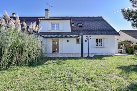 Belle maison familiale contemporaine aux espaces atypiques