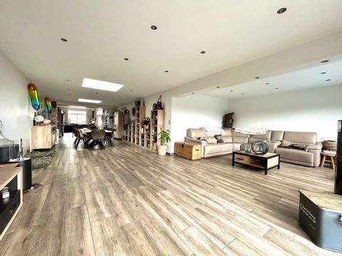 Maison de 173m², 4 chambres, jardin et garage