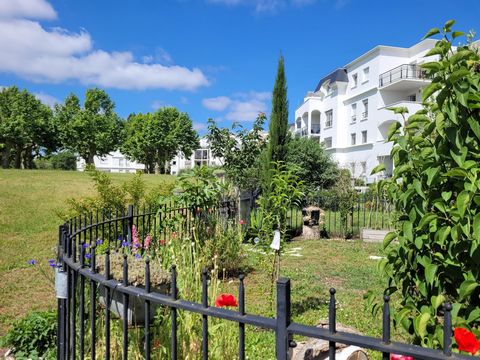 T4 AVEC TERRASSE - 2 PLACES DE PARKING ET CAVE