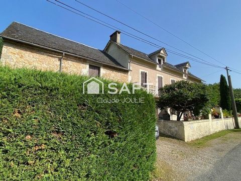 Maison de 225 m² habitables à 3 km de VILLENEUVE d'AVEYRON