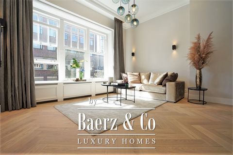 De Lairessestraat 172D, 1075 HM Amsterdam Een unieke, volledig gerenoveerde woning gelegen in één van de meest gewilde straten van Amsterdam. De woning is gelegen in een prachtig rijksmonumentaal en luxe complex voorzien van lift. Locatie & Bereikbaa...