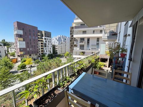 Appartement à vendre 77m² 4 pièces à MASSY (91) quartier Atlantis, à 100m de Massy-Palaiseau