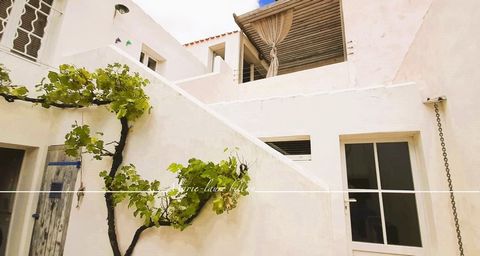 Maison à vendre 5 pièces L'ILE D'YEU (85)Maison près du port de port joinville - Maison avec son patio et sa terrasse