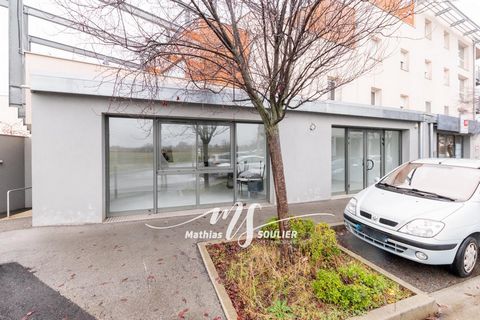 Locaux commerciaux 120 m² Manosque - Tribunal