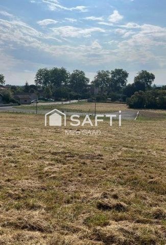 Terrain plat 1190 m2 viabilisé libre tout constructeur