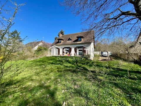 Maison de 160 M2 edifiée sur un terrain de 1002M2.